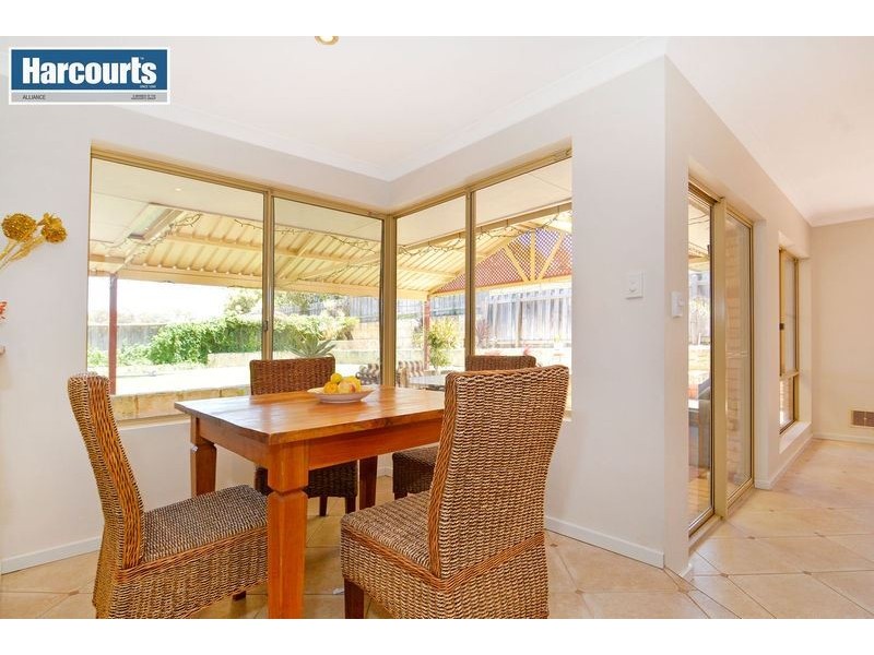 23 Southern Terrace, Connolly WA 6027