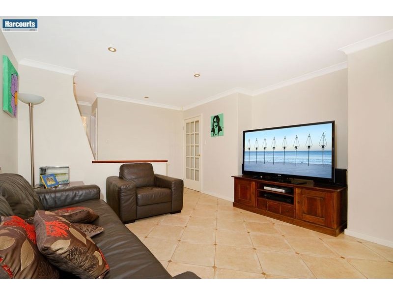 23 Southern Terrace, Connolly WA 6027