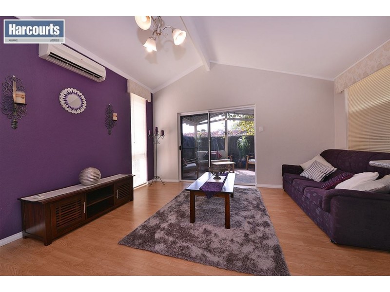 10/3 Birdland Court, Edgewater WA 6027