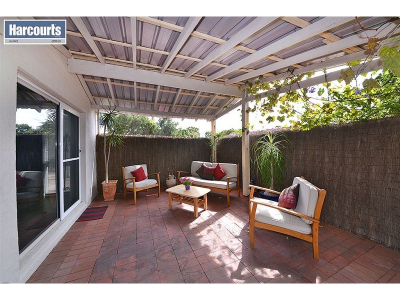 10/3 Birdland Court, Edgewater WA 6027