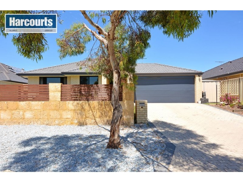 18 Collanda Circuit, Carramar WA 6031