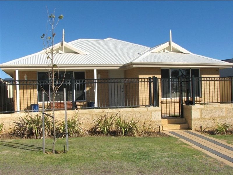 11 Las Ramblas Circuit,, Clarkson WA 6030