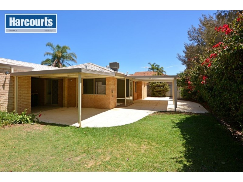 8 Whim Circuit, Kinross WA 6028