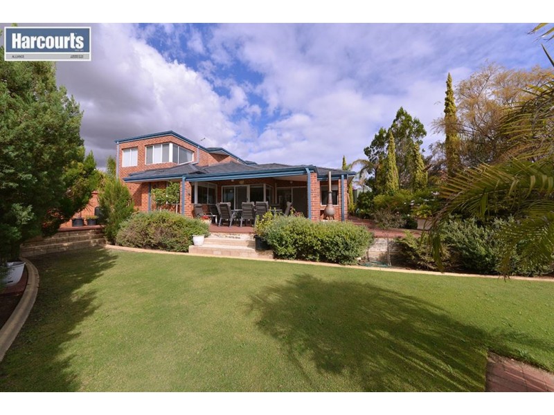 7 Gullane Court, Currambine WA 6028