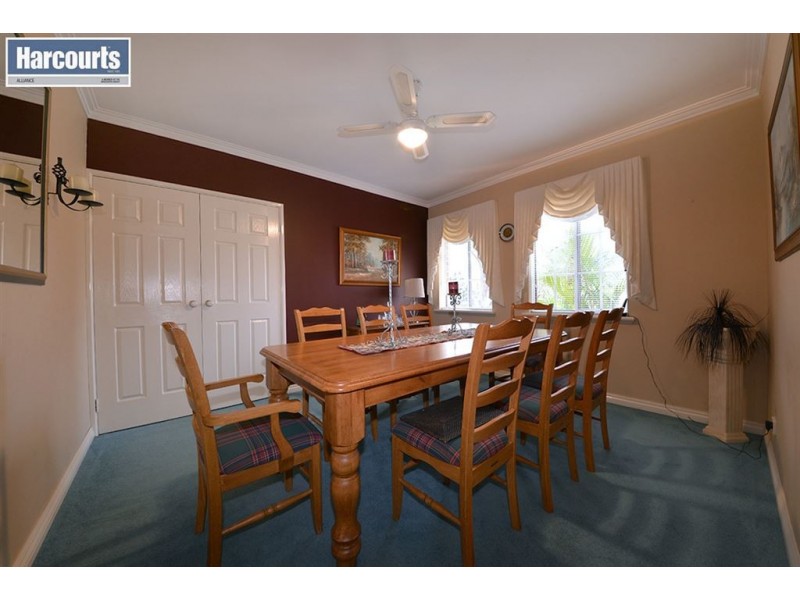 7 Gullane Court, Currambine WA 6028