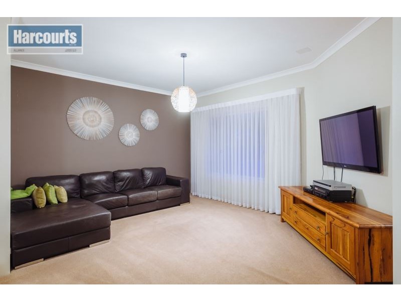 19 Seapeak Road, Ocean Reef WA 6027