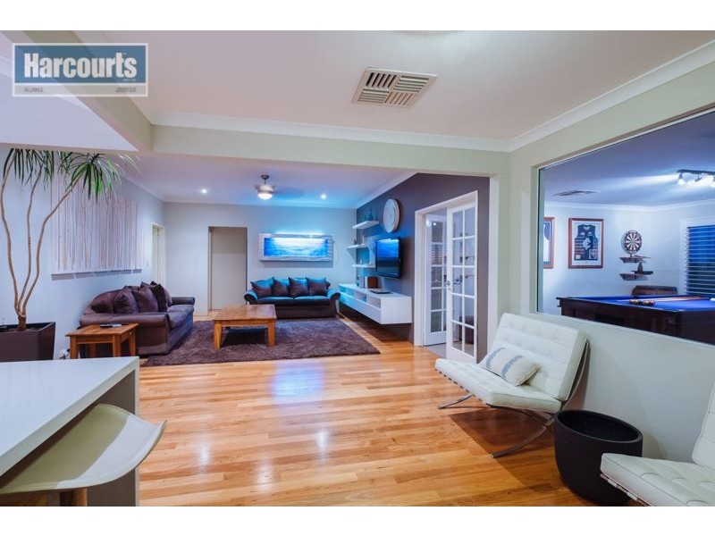 19 Seapeak Road, Ocean Reef WA 6027