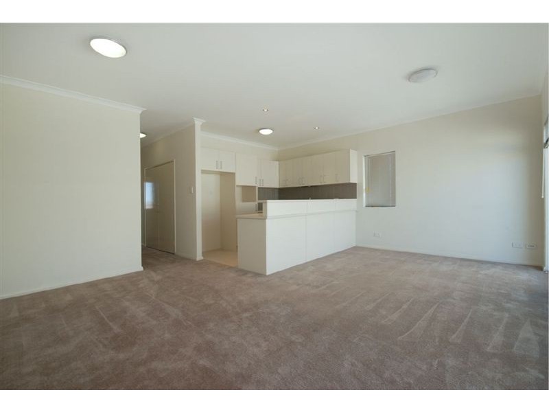 32/10 Pavonia Link, Clarkson WA 6030