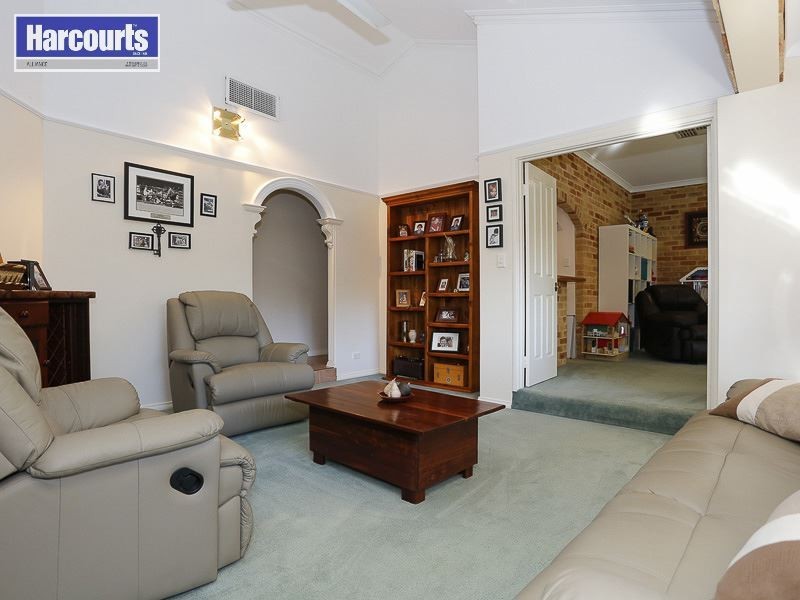 274 Boulonnais Drive, Brigadoon WA 6069