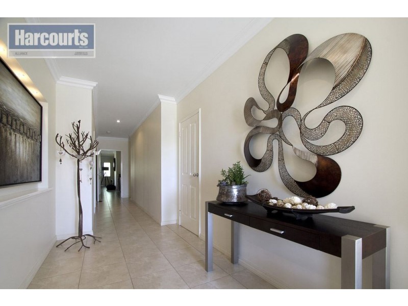 36 Cvitan Bend, Madeley WA 6065