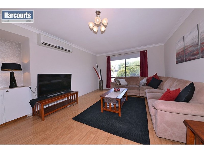 24 Allambie Drive, Craigie WA 6025