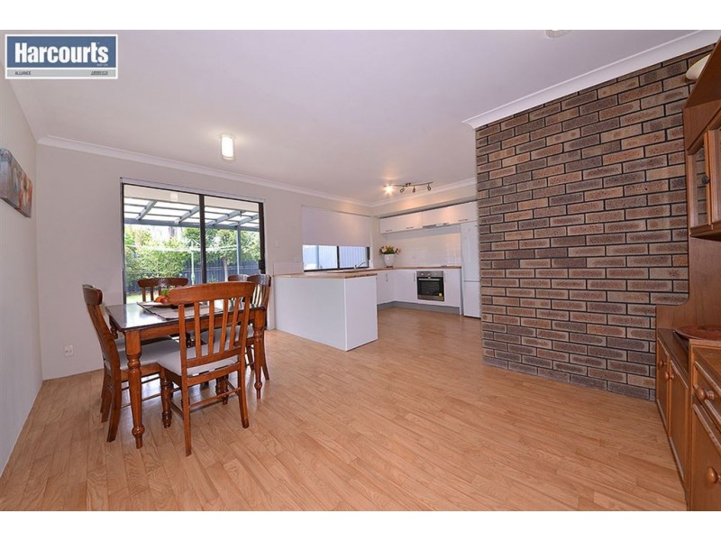 24 Allambie Drive, Craigie WA 6025