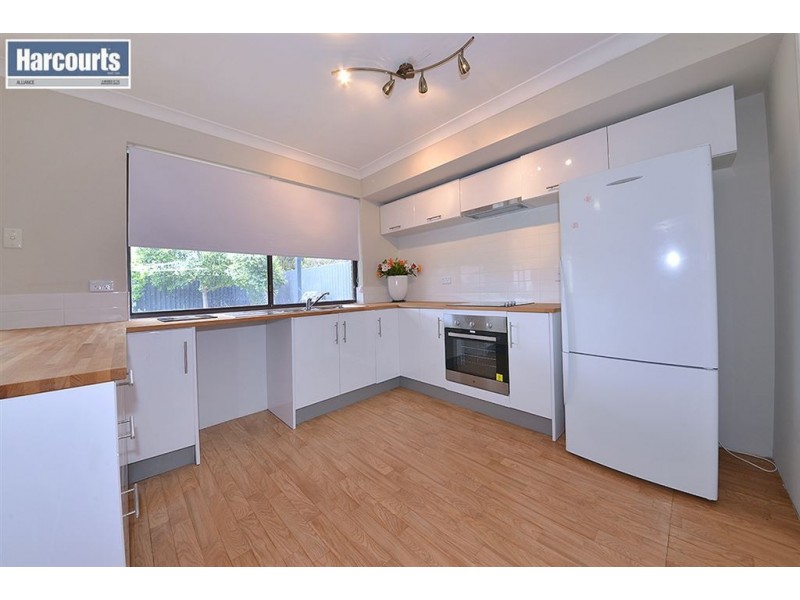 24 Allambie Drive, Craigie WA 6025