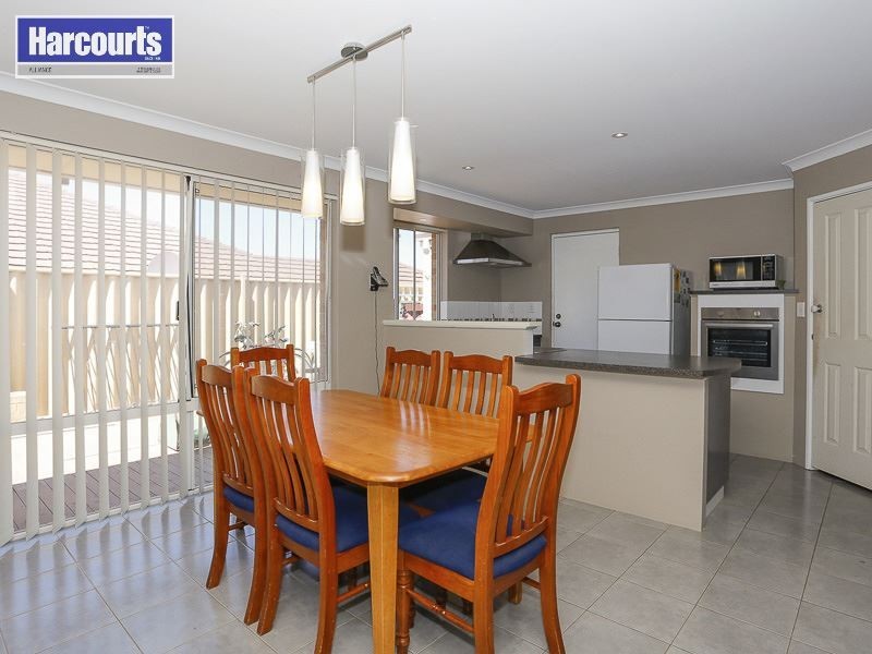 6 Beckman Road, Tapping WA 6065