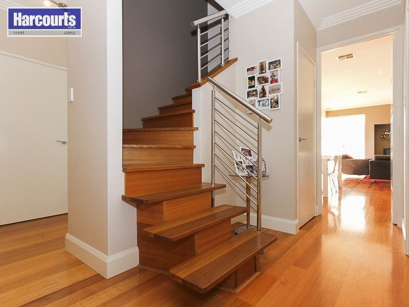 24 Ocean Falls Boulevard, Mindarie WA 6030