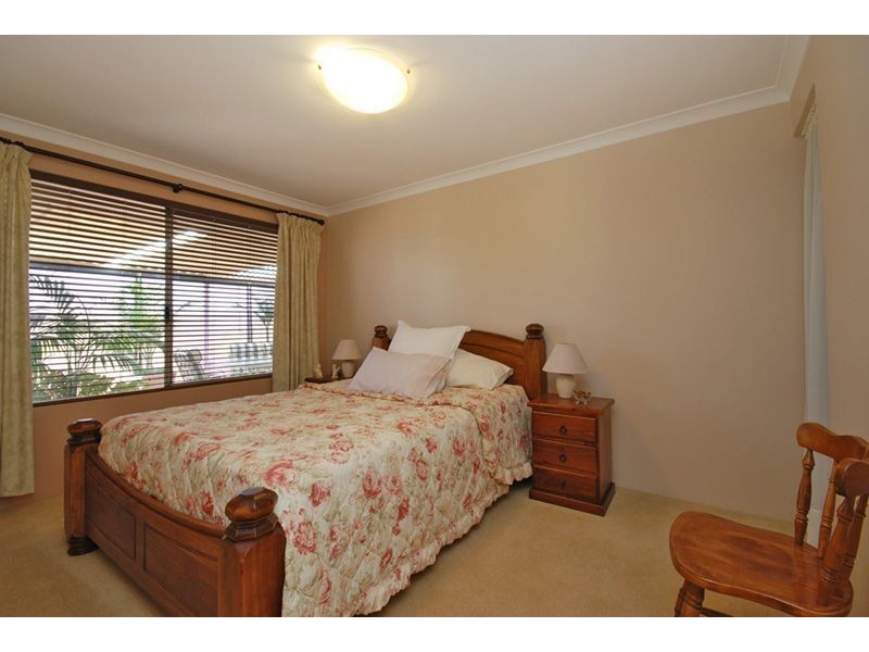 12 Frangista Road, Butler WA 6036