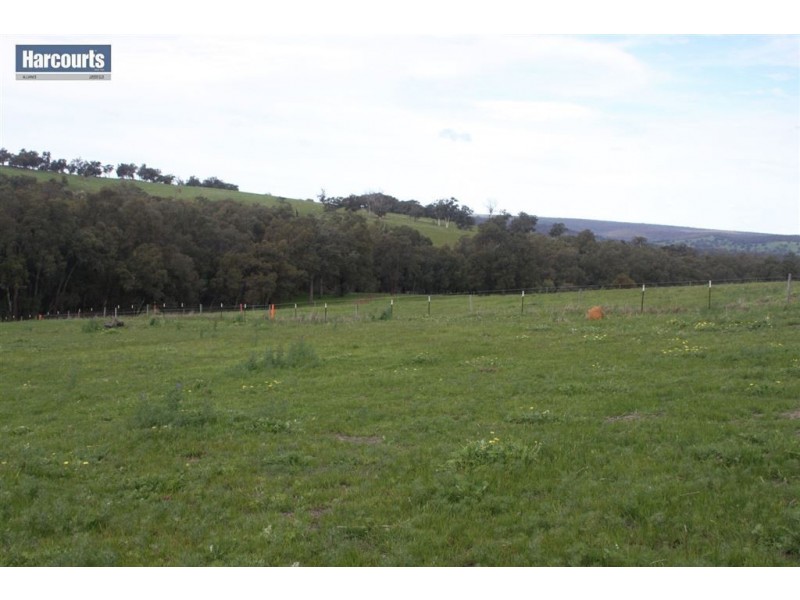 144 Holstein Loop, Lower Chittering WA 6084
