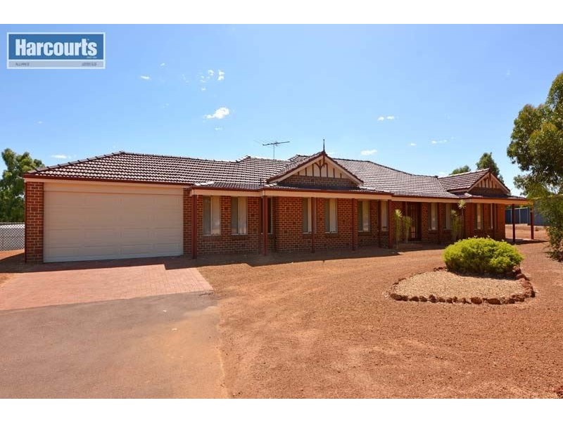 111 Sussex Bend, Lower Chittering WA 6084