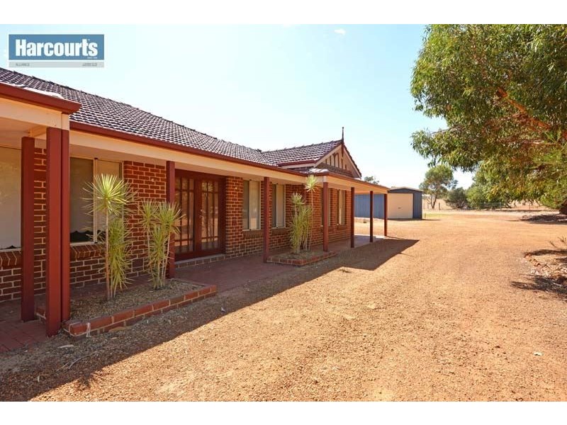 111 Sussex Bend, Lower Chittering WA 6084