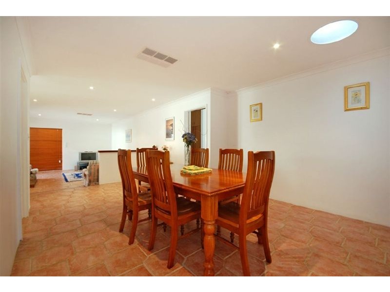 4 Monk Glade, Ocean Reef WA 6027