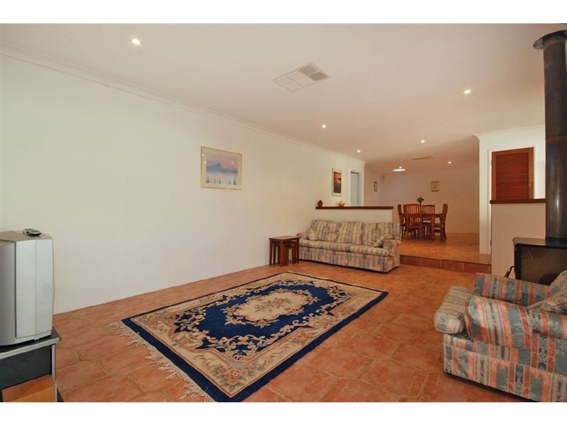 4 Monk Glade, Ocean Reef WA 6027
