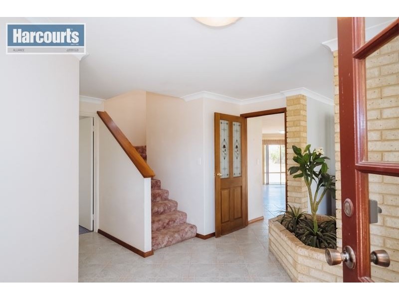 144 Oceanside Promenade, Mullaloo WA 6027