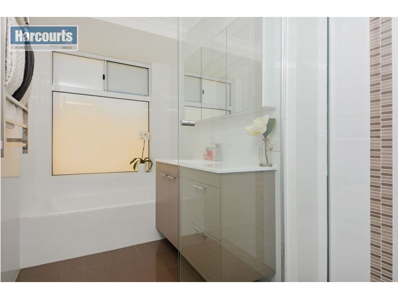 3 Glasgow Court, Kinross WA 6028