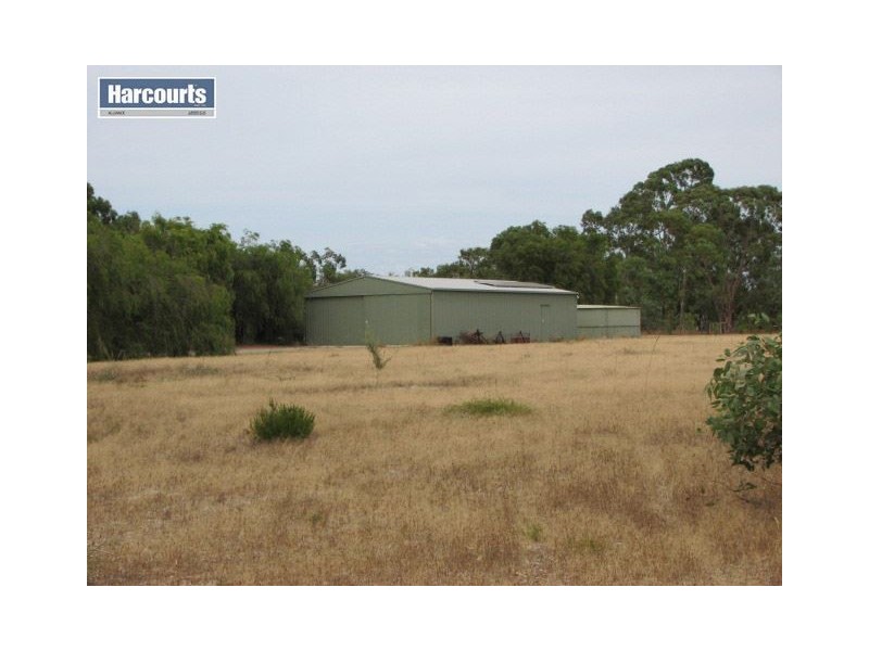 131 Mariginiup Road, Mariginiup WA 6078