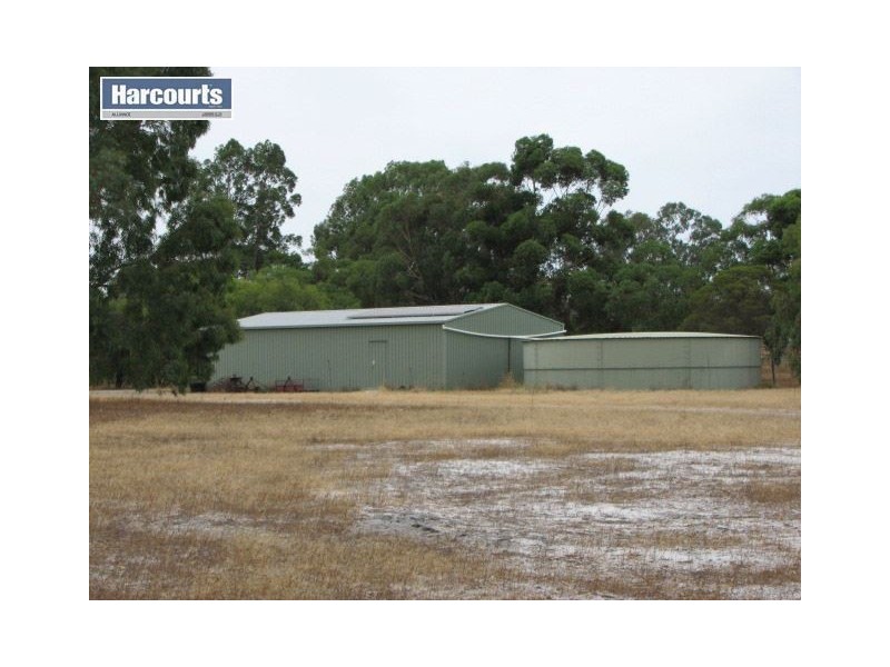 131 Mariginiup Road, Mariginiup WA 6078