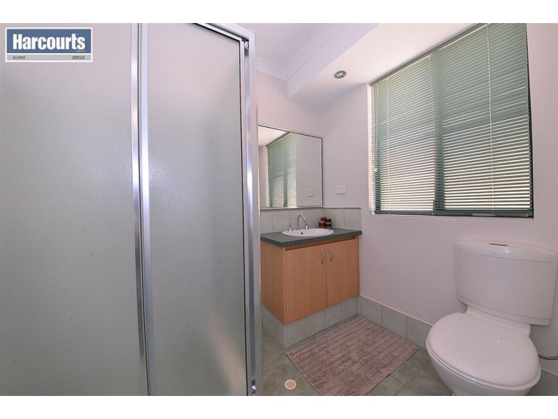 7 Carosa Road, Tapping WA 6065