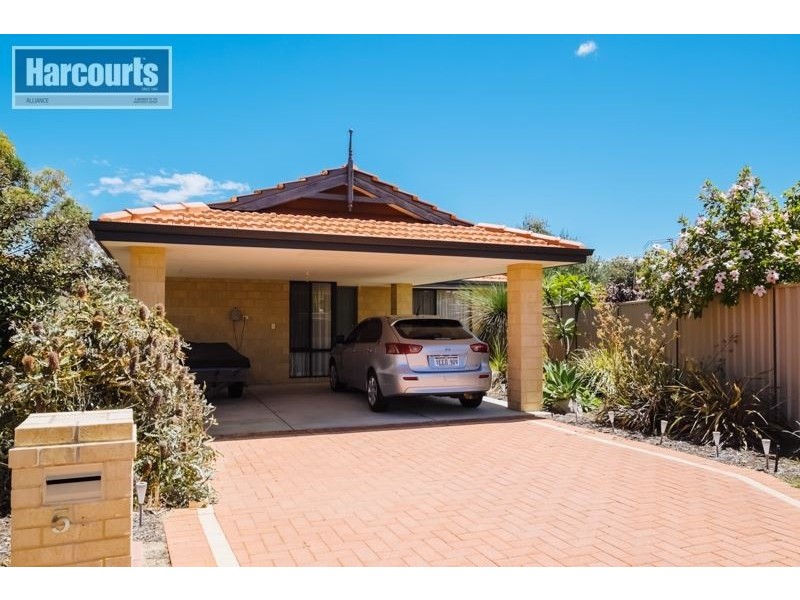 5 Europa Court, Kallaroo WA 6025