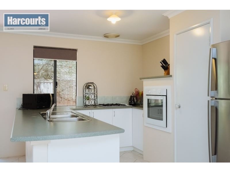 5 Europa Court, Kallaroo WA 6025