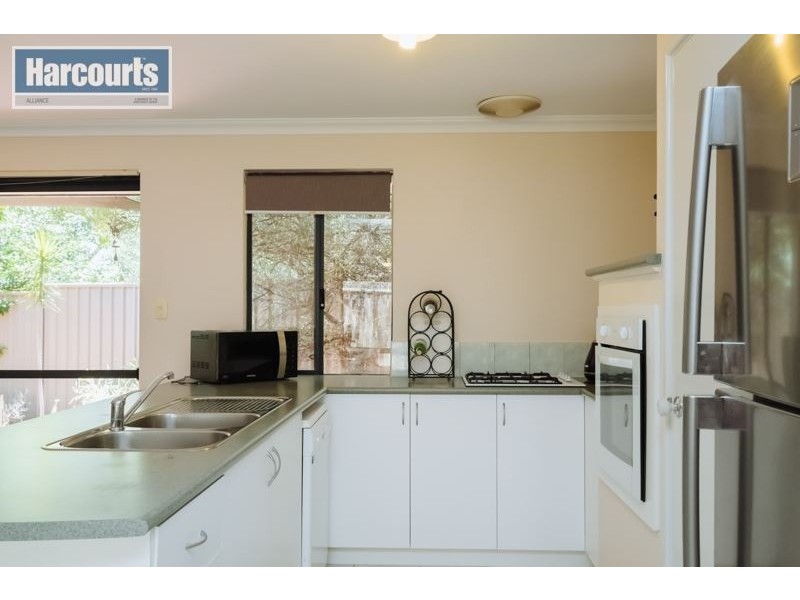 5 Europa Court, Kallaroo WA 6025