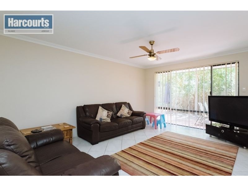 5 Europa Court, Kallaroo WA 6025