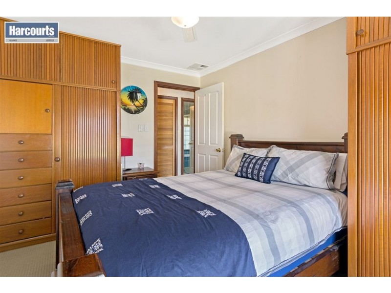 20 Harolds Way, Seabird WA 6042