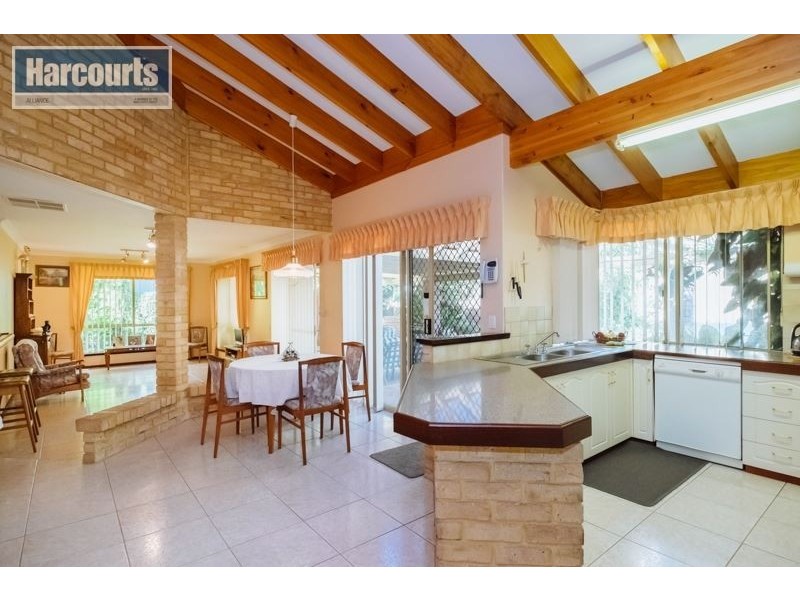 7 Kiernan Place, Kallaroo WA 6025