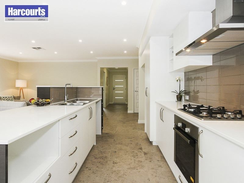 21 Randall Street, Dianella WA 6059