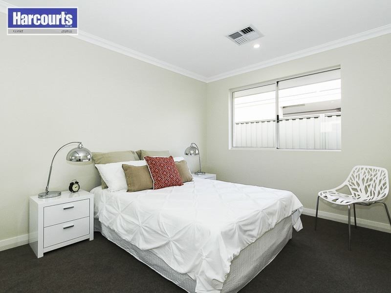 21 Randall Street, Dianella WA 6059