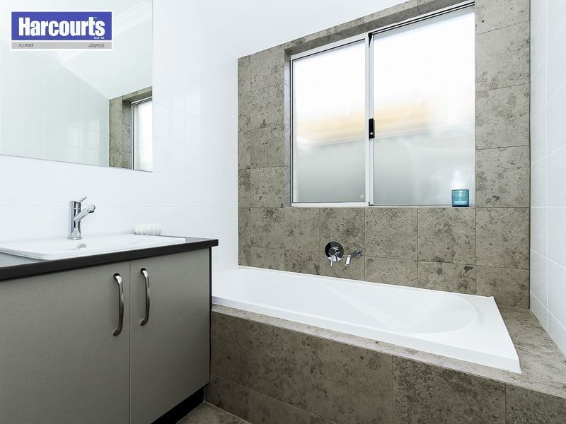 21 Randall Street, Dianella WA 6059