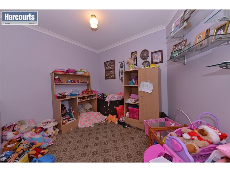 1 Coppice Court, Banksia Grove WA 6031