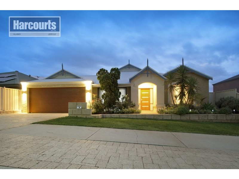 5 Hopper Turn, Madeley WA 6065