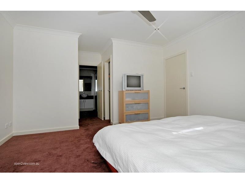 15 Azure Mews, Yanchep WA 6035