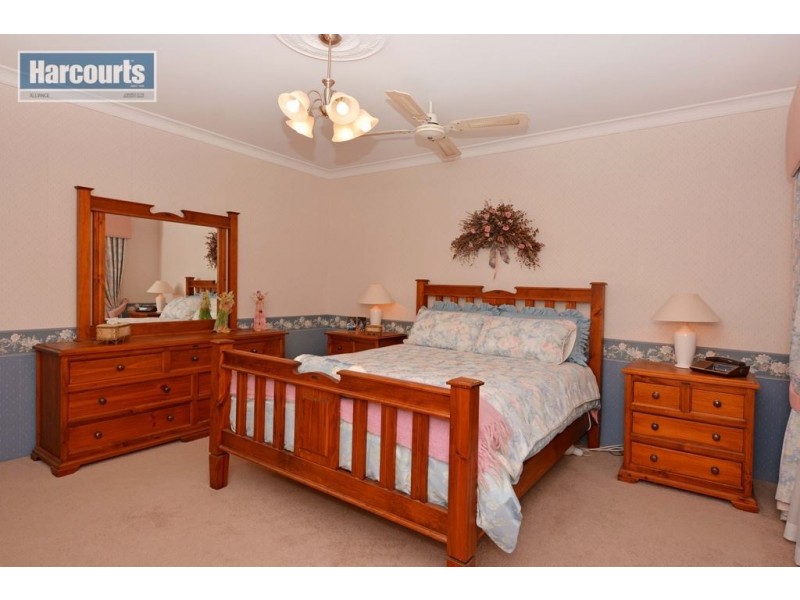 194 Lakelands Drive, Gnangara WA 6077