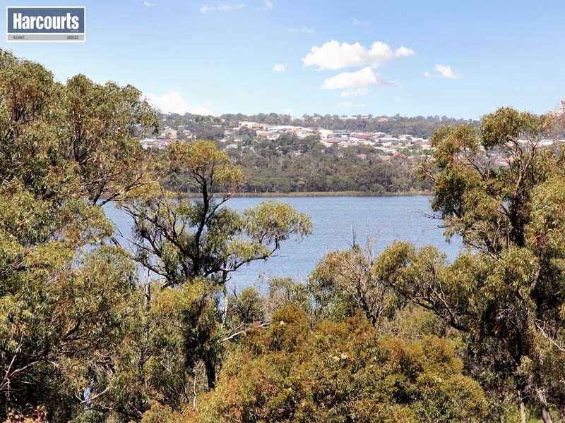 12 Woodlea Crescent, Joondalup WA 6027