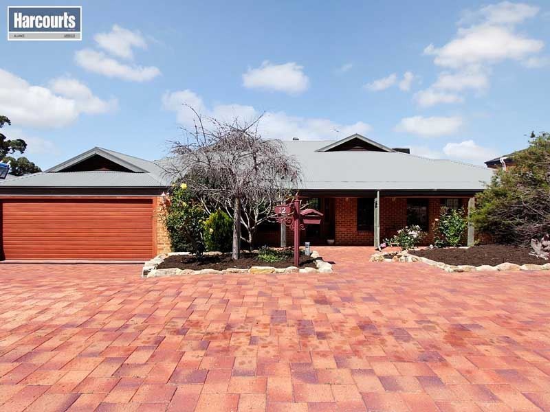 12 Woodlea Crescent, Joondalup WA 6027