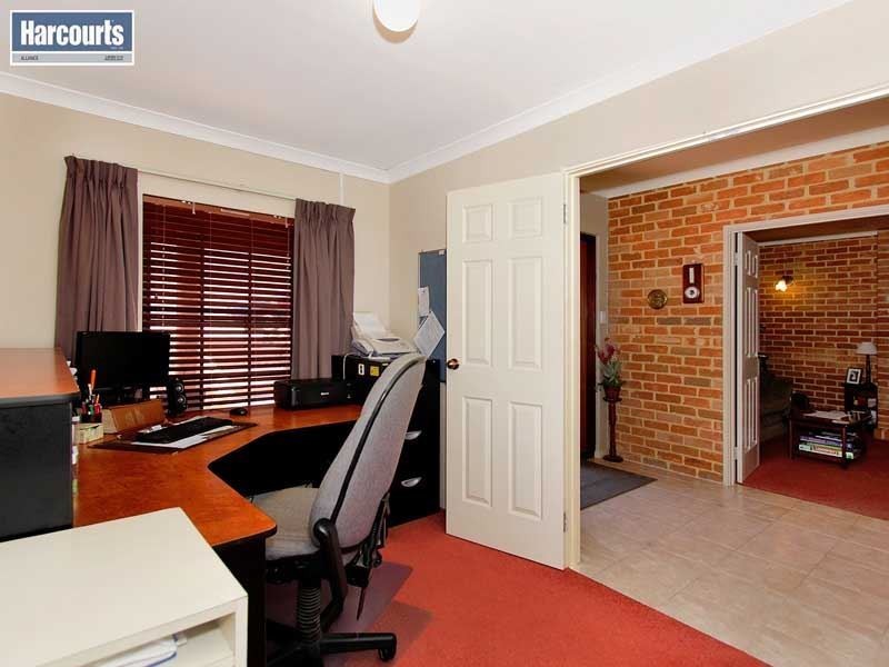 12 Woodlea Crescent, Joondalup WA 6027