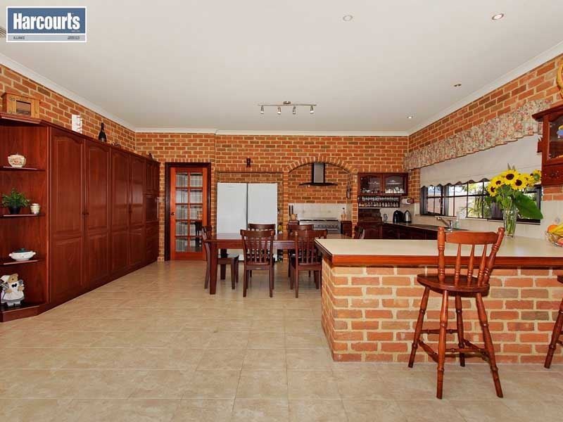 12 Woodlea Crescent, Joondalup WA 6027