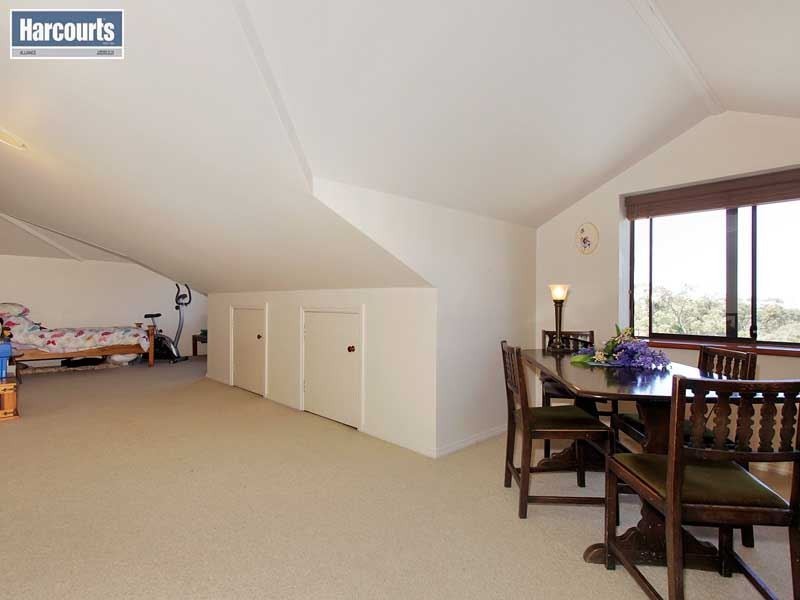 12 Woodlea Crescent, Joondalup WA 6027