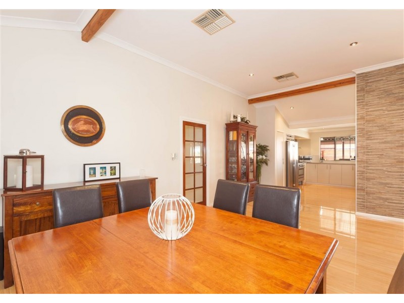 42 Guardian Loop, Currambine WA 6028