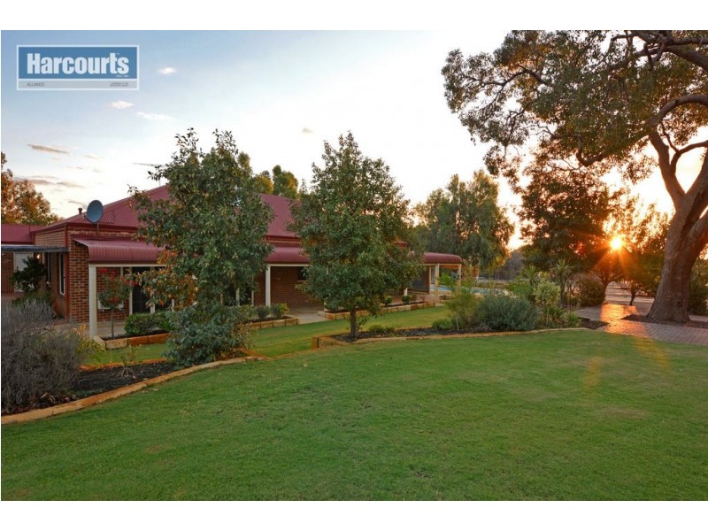 86 Patens Drive, Lower Chittering WA 6084